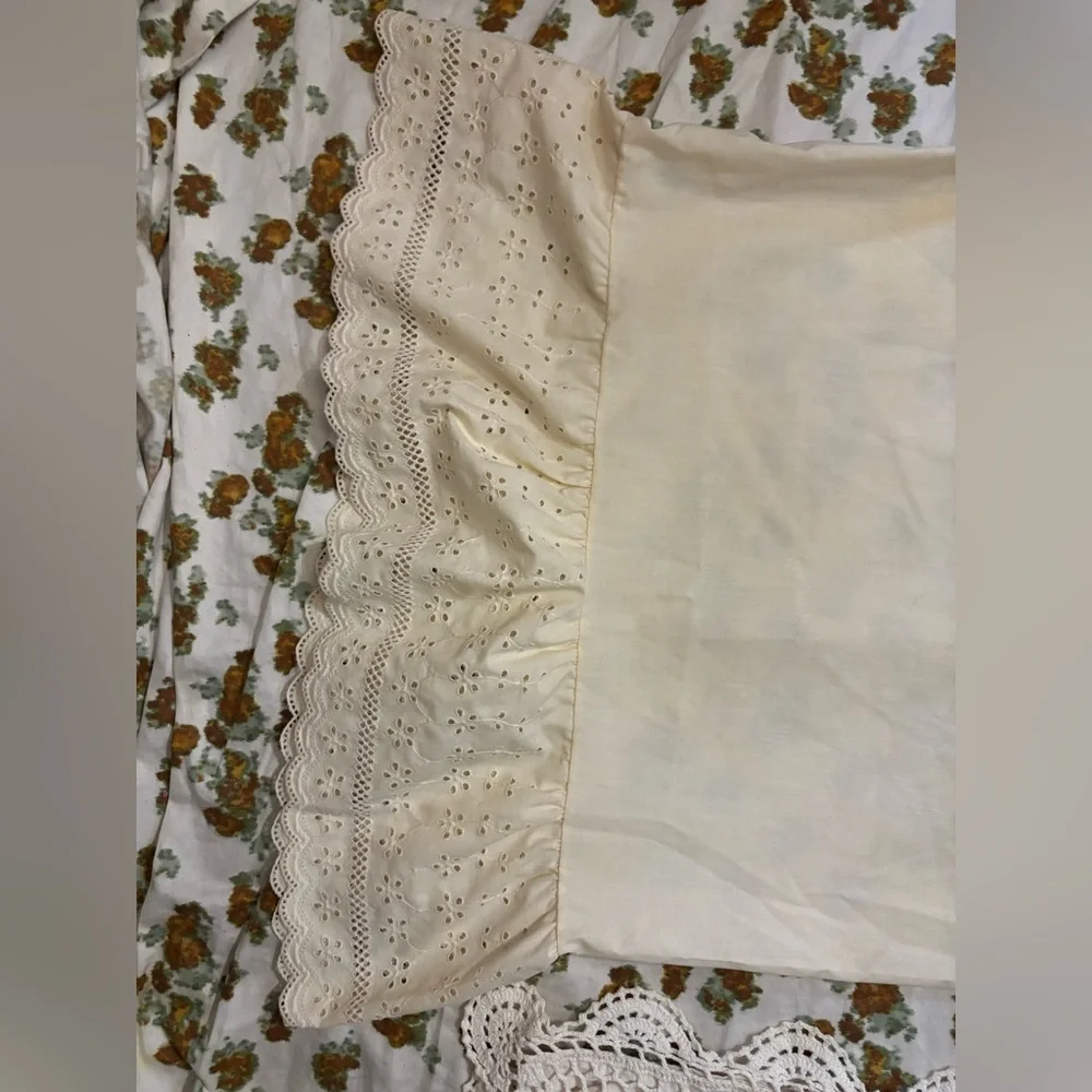 Bundle of Vintage Pillow Cases 100% Cotton Medium‎ and Large